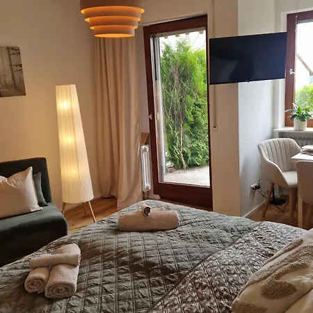 Cozy Schwarzwaldnest Fuer 2! Appartamento Schönwalde